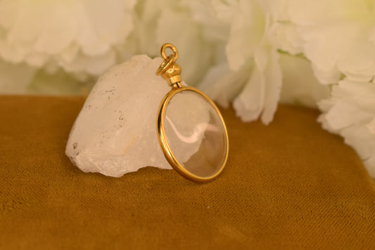 Antique Photo Locket c.1900 Gold Plated Metal – Very Domed Glass Pendant – Victorian Edwardian Keepsake Locket