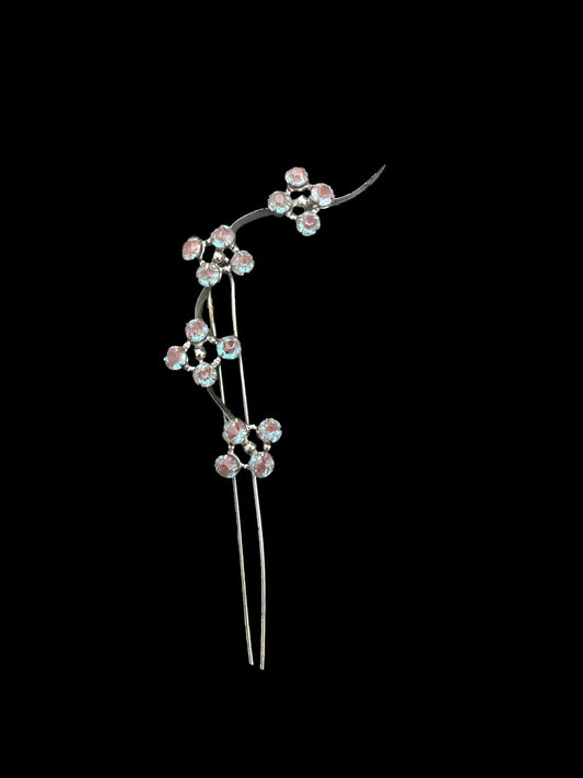 Antique Victorian Saphiret hairpin with floral design, vintage 19th-century hair accessory for elegant hairstyles or collectors.