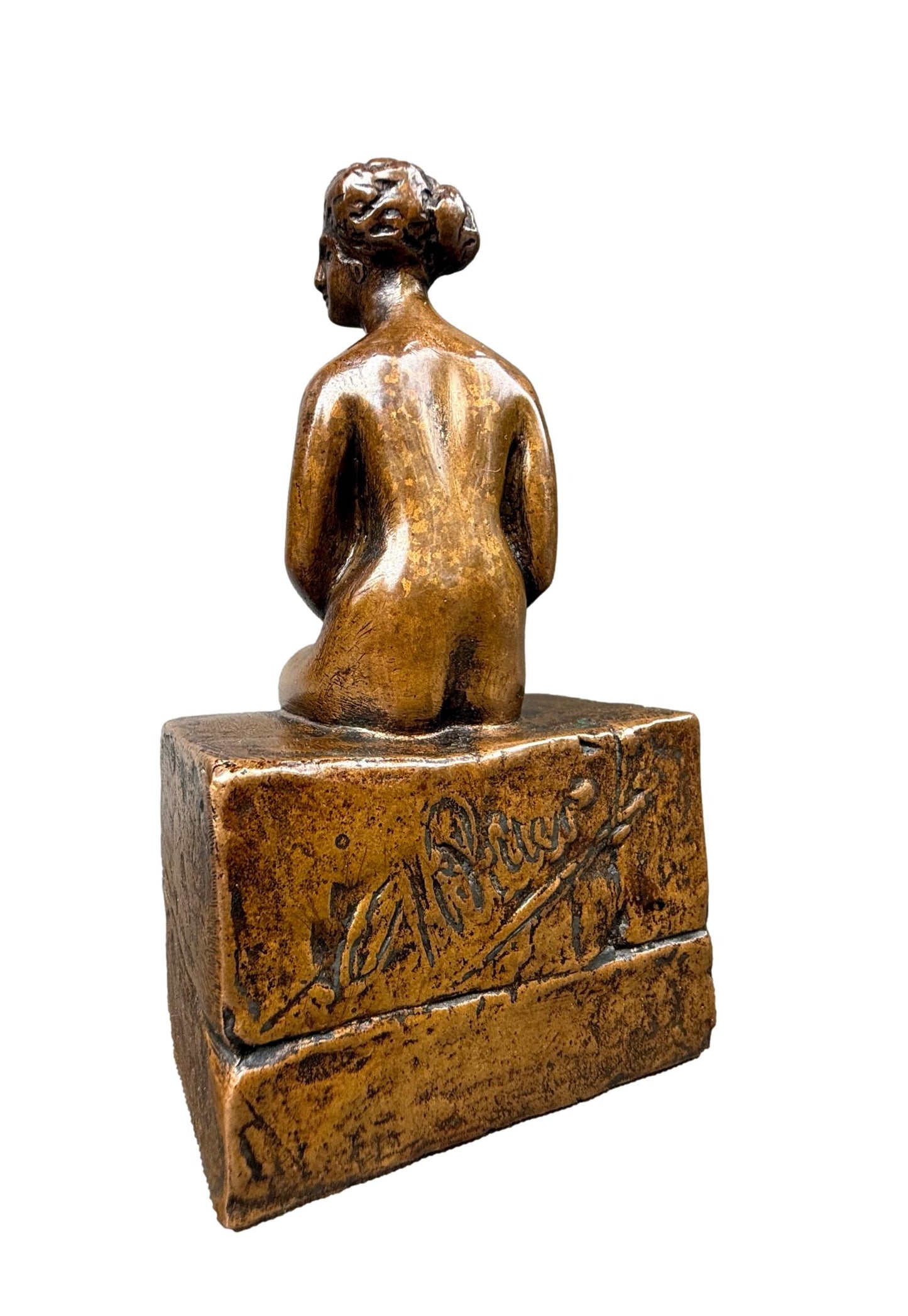 Bronze sculpture of a seated nude woman by Ary Bitter, Art Deco style with warm medal patina, signed on the back