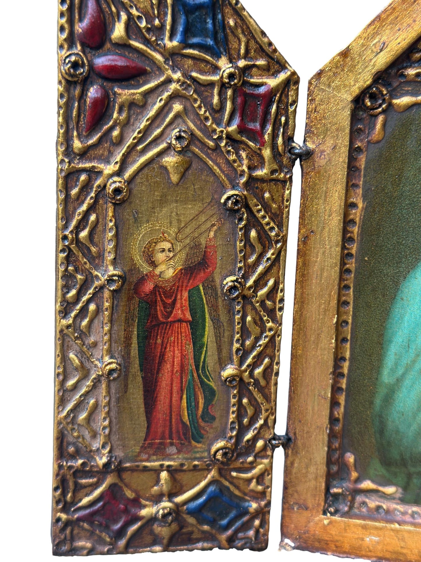 Antique Italian Religious Triptych, Virgin and Child, Gilded Wood – 1930s Florentine Sacred Art