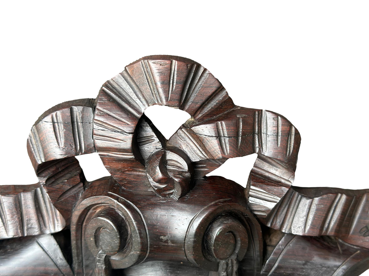 Antique Hand-Carved Louis XVI Style Crest, Blason