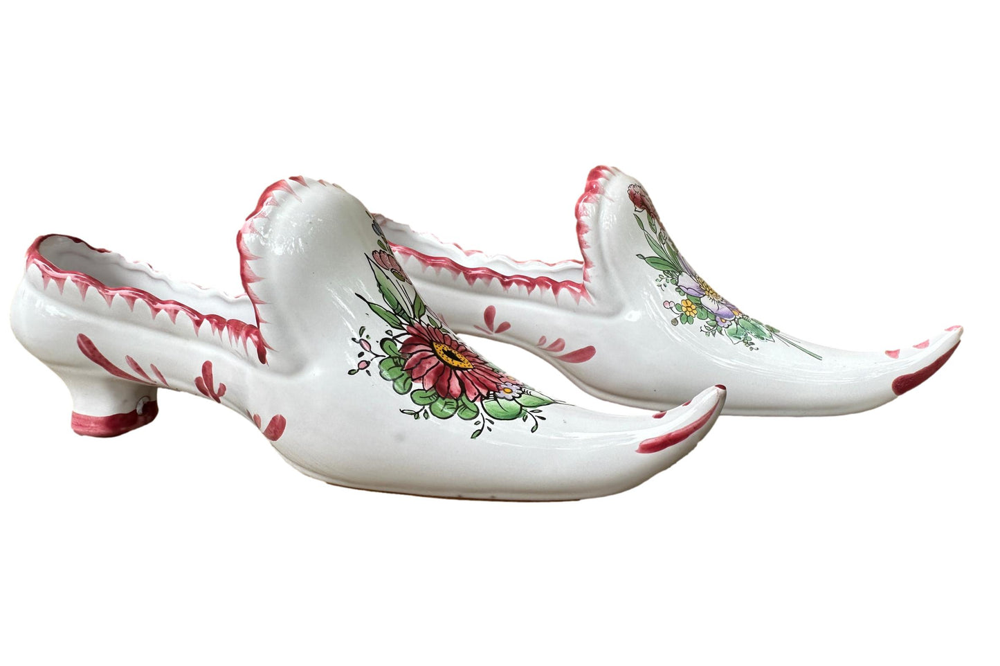 Faïencerie Art Angouleme LE RENOLEAU Pair Majolica Shoes