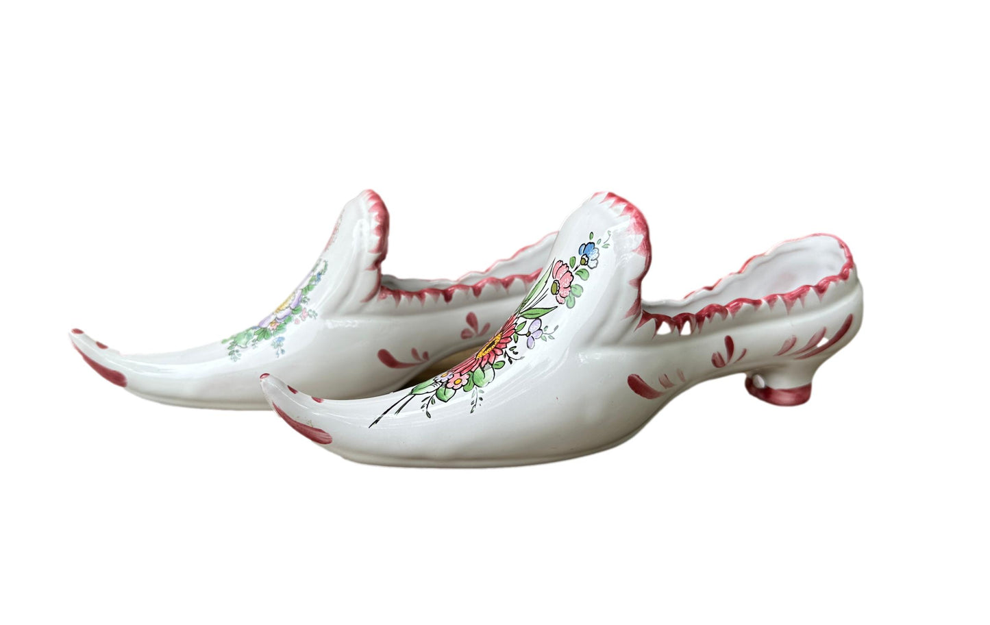 Faïencerie Art Angouleme LE RENOLEAU Pair Majolica Shoes