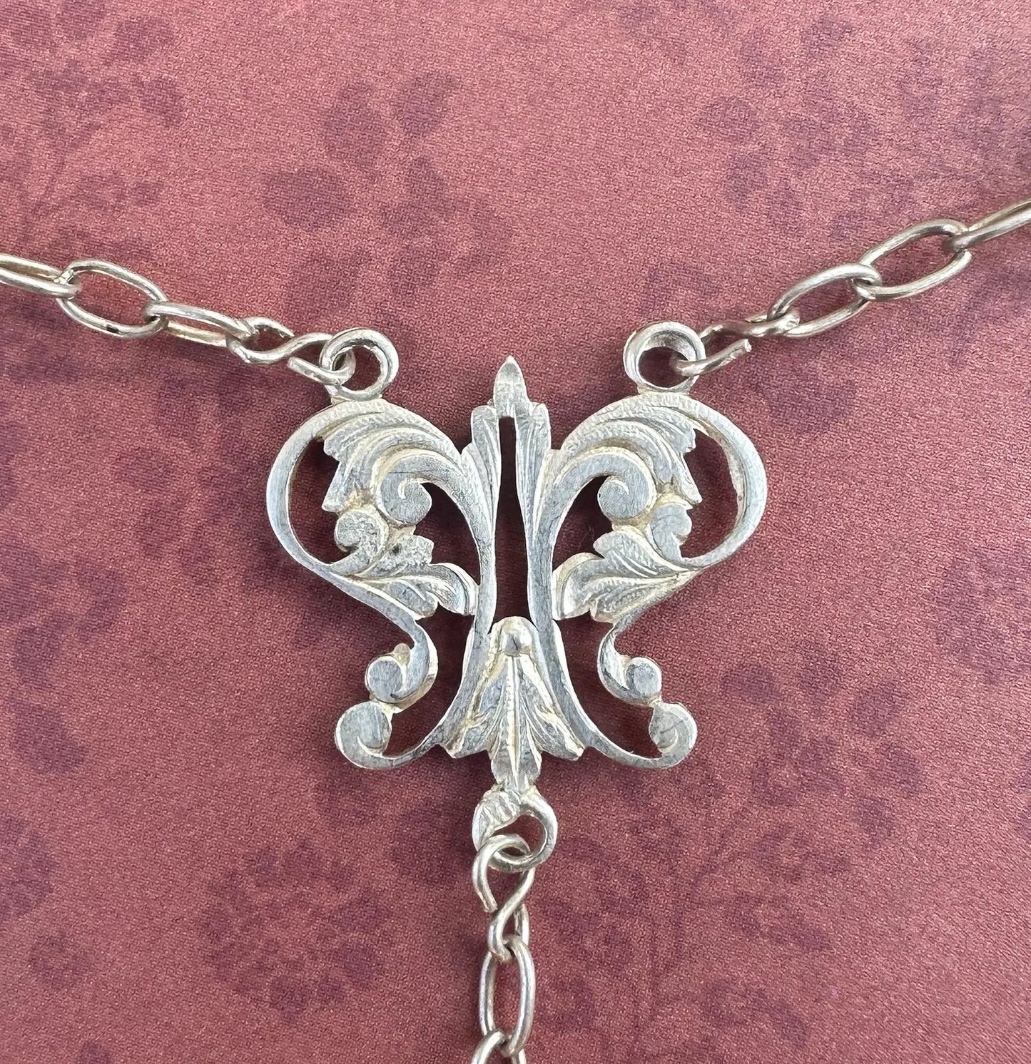 Rare antique French rosary in black pearls and sterling silver - Refined religious jewelry, ideal for prayer or a spiritual collection.