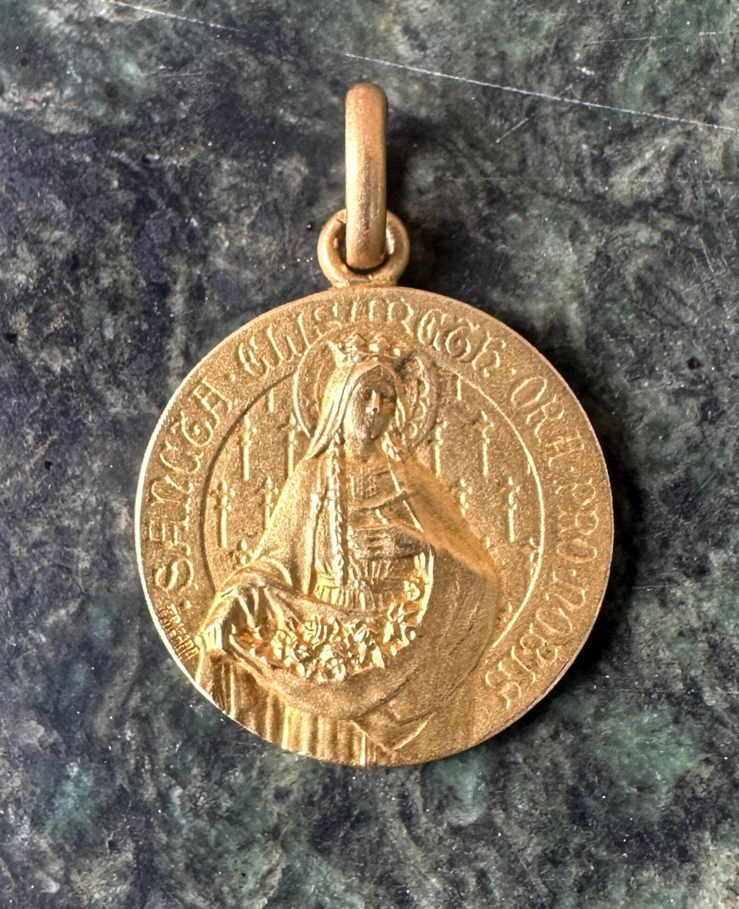 Rare TRICARD antique religious medal featuring Saint Elisabeth. A vintage, beautifully crafted piece, perfect for collectors and those seeking meaningful spiritual jewelry.