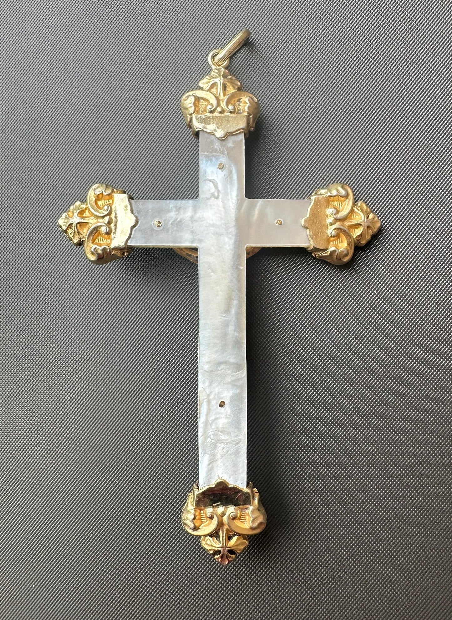 Antique French Crucifix in Vermeil & Mother-of-Pearl – 19th Century Religious Pendant – Fleur-de-Lys Details