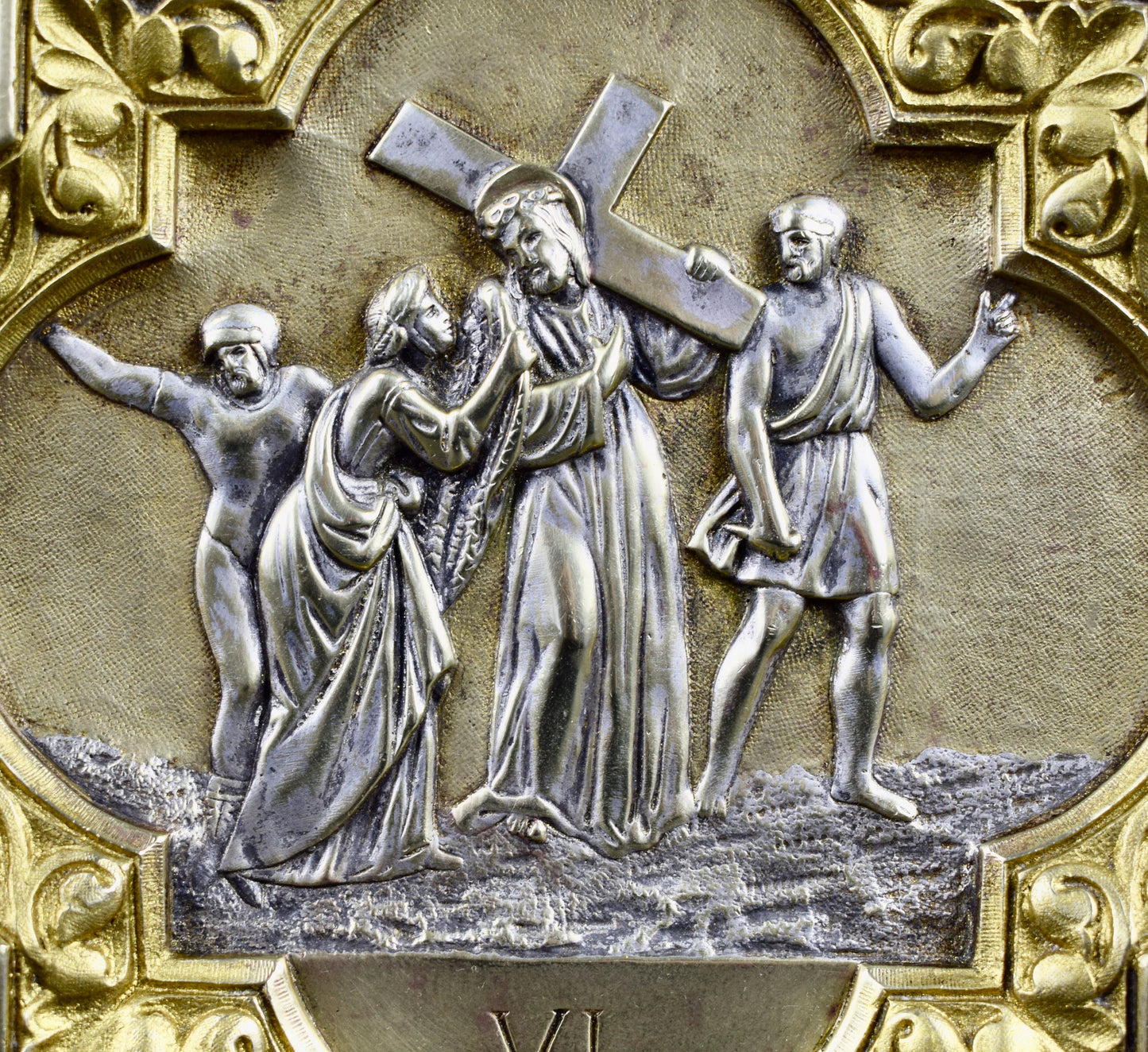 Antique French bronze religious plaque – Jesus meets Saint Veronica, 19th-century Station of the Cross in silver and gilt patina