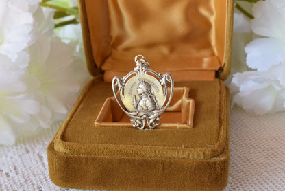 Antique Joan of Arc Medal Solid Silver 800 Art Nouveau Rare French Pendant 1900s