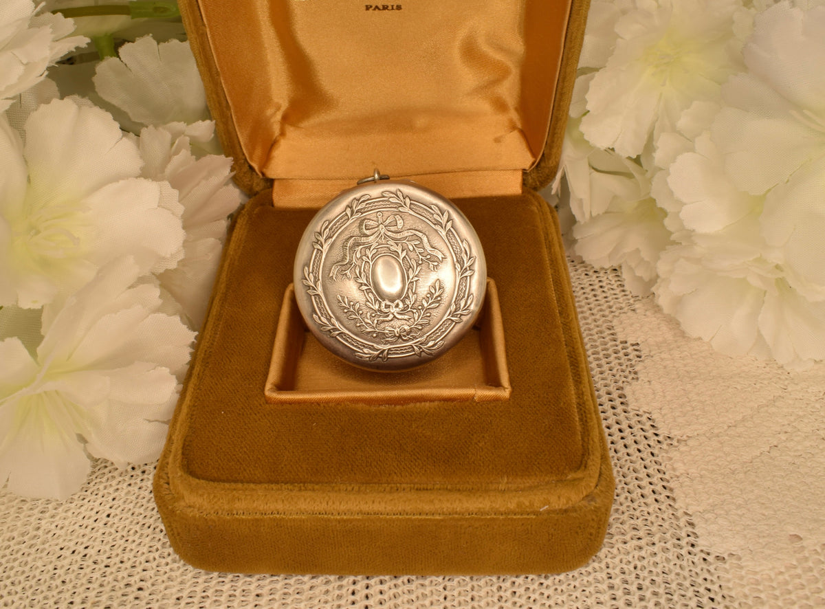 Antique French Sterling Silver Pendant Box, Vermeil Interior, Laurel Wreath, Belle Époque Locket Pill Box, Engravable Cartouche, 35mm