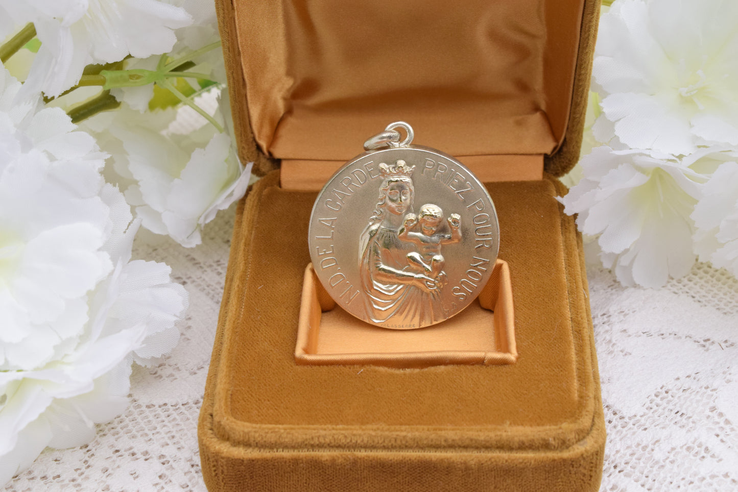 Antique Notre-Dame de la Garde Medal Signed Lasserre – Silver-Plated Bronze 40mm, French Vintage Religious Jewelry, Virgin & Child Pendant Collectible