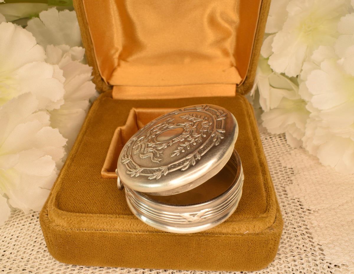 Antique French Sterling Silver Pendant Box, Vermeil Interior, Laurel Wreath, Belle Époque Locket Pill Box, Engravable Cartouche, 35mm