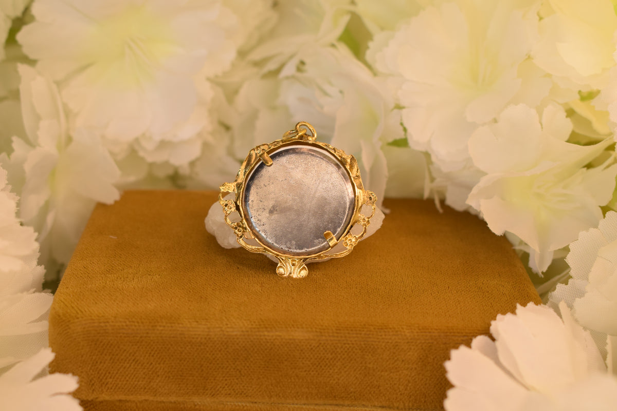 Antique Art Nouveau Photo Locket – Gilt Metal – Circa 1900 – Domed Glass