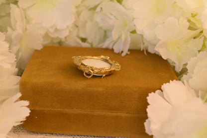 Antique Art Nouveau Photo Locket – Gilt Metal – Circa 1900 – Domed Glass