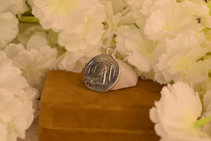 Antique French Joan of Arc Medal – Signed BARGAS – Silver-Plated Bronze – Late 19th / Early 20th Century