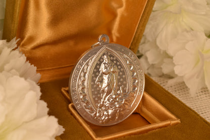 Antique Silvered Bronze Immaculate Virgin Mary Medal – Religious Pendant Gothic Revival Late 19th Early 20th Century – Maria Virgo Immaculata