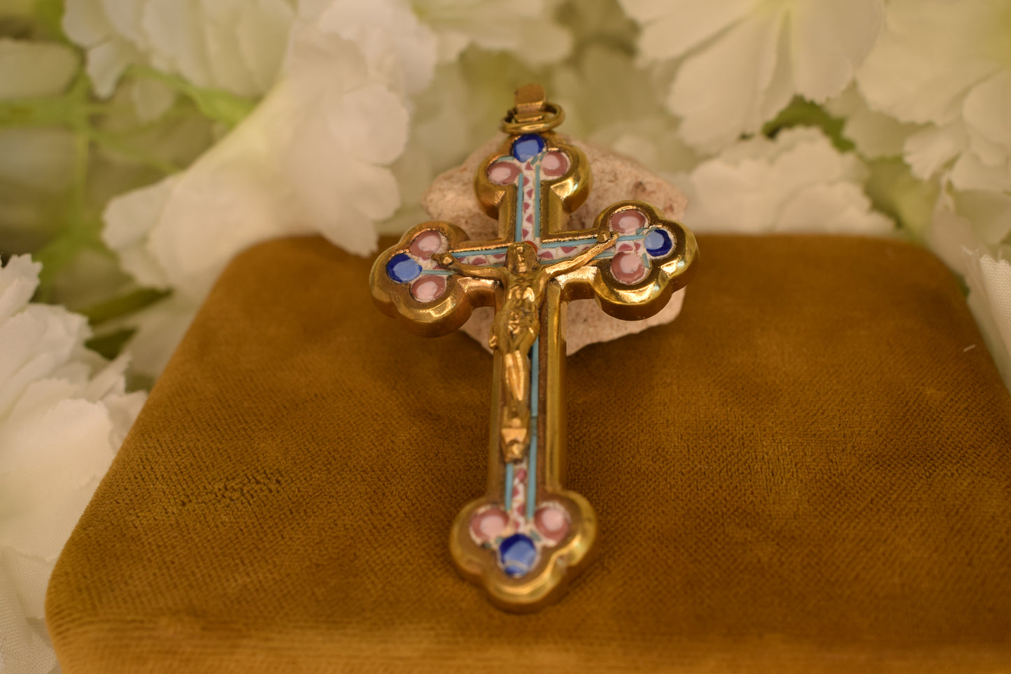 Antique Italian Pectoral Cross Micro-Ceramic Gilt Brass Crucifix Religious Antique Vatican Rome Souvenir Collectible Jewelry