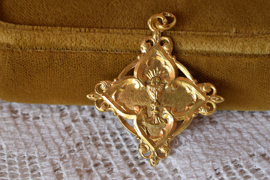 Antique French Vermeil Communion Medal, Silver Gilt Chalice & Host Pendant, Fleur-de-Lys Openwork Religious Medal