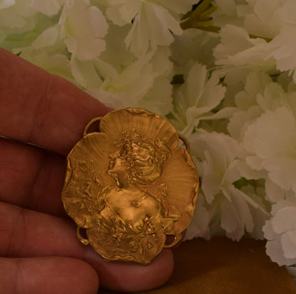Antique Art Nouveau Brooch Pendant – Gold Plated Gilt Bronze – Convertible Jewelry – circa 1900