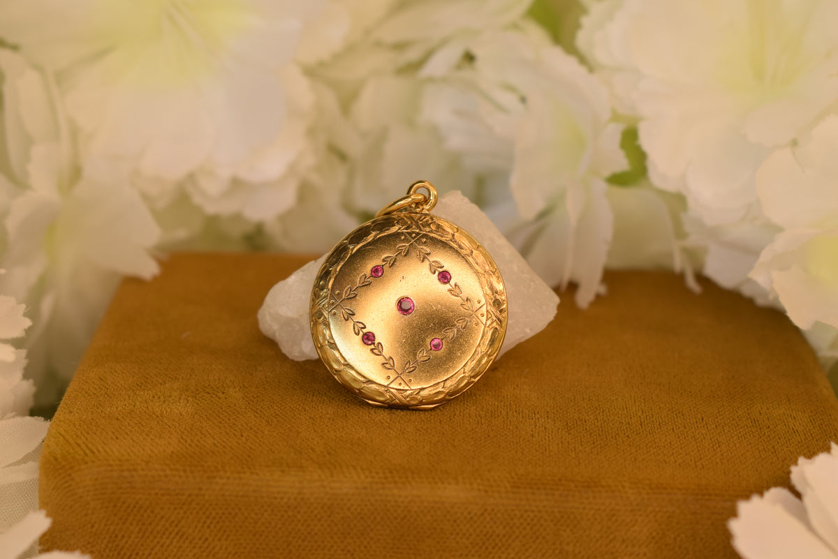 Antique Art Nouveau Photo Locket c.1900–1910 – Gold Plated – Ruby Red Stones