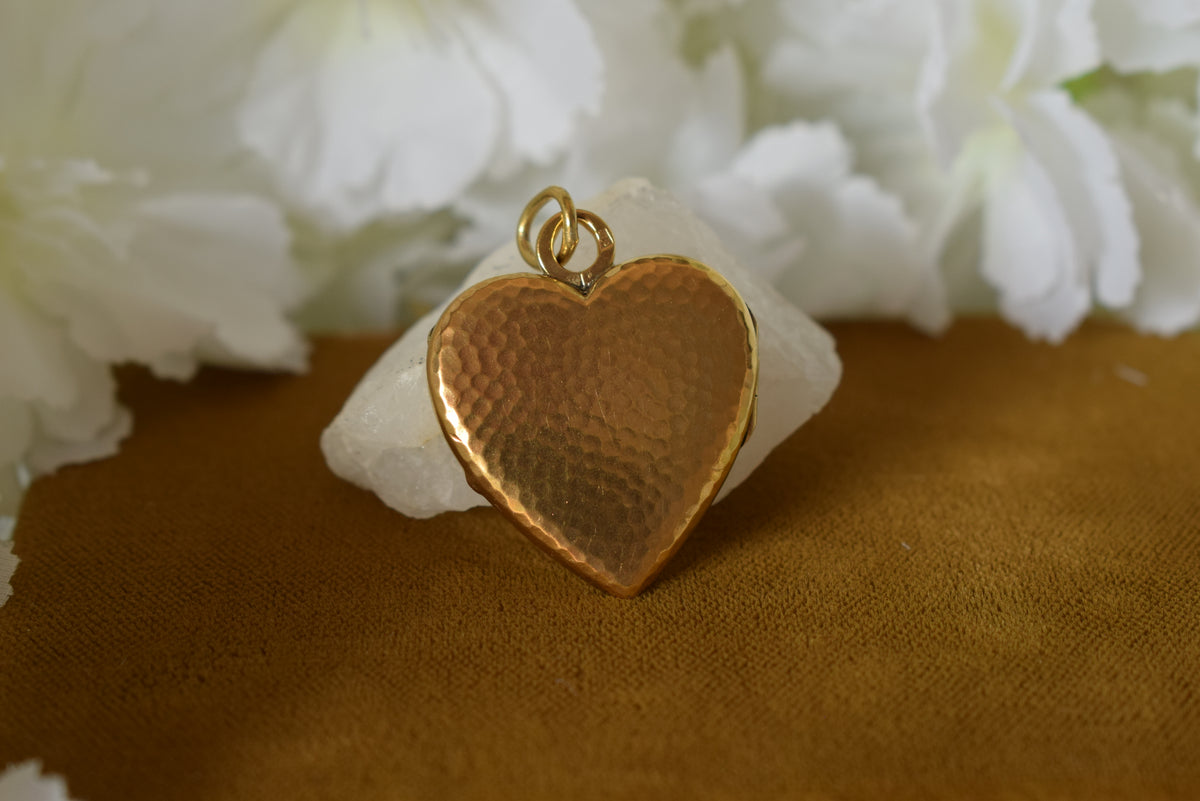 Antique French ORIA Gold Filled Heart Locket – Photo Locket – Clover Motif – Vintage Pendant