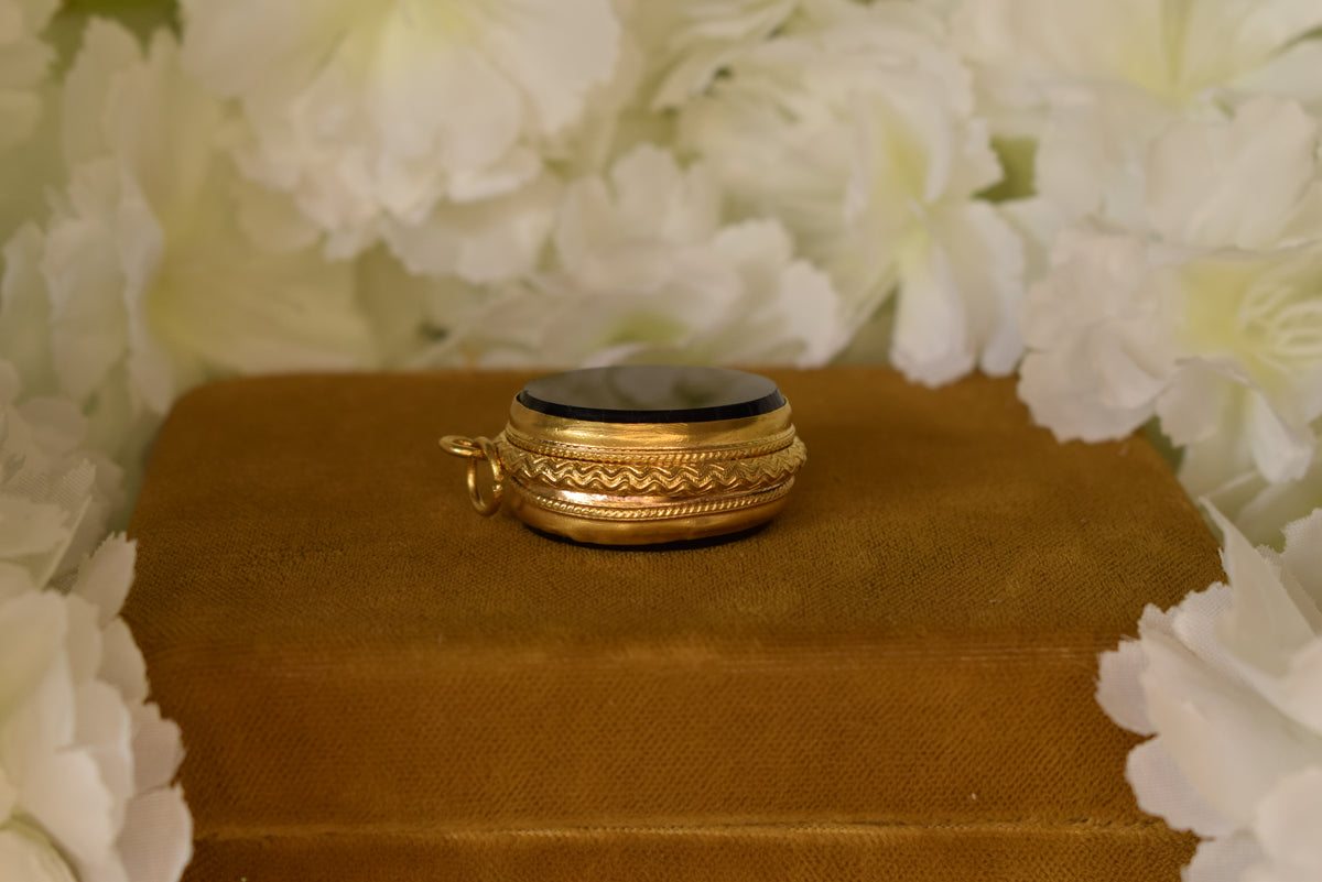Antique 19th Century Black Onyx Locket – Gilt Brass Oval Photo Locket – Victorian Keepsake Pendant