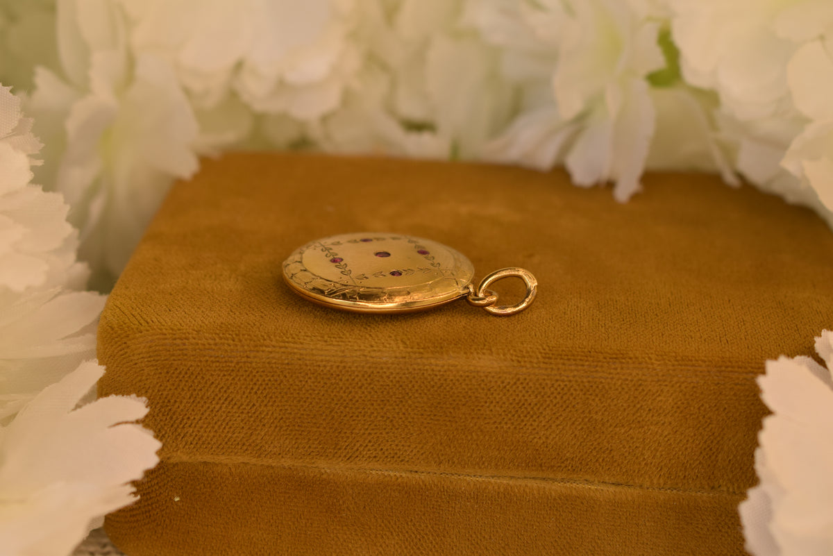 Antique Art Nouveau Photo Locket c.1900–1910 – Gold Plated – Ruby Red Stones