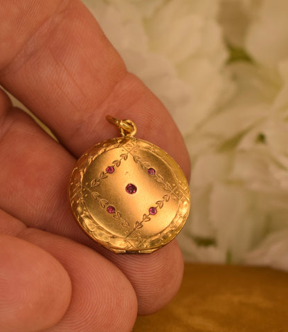 Antique Art Nouveau Photo Locket c.1900–1910 – Gold Plated – Ruby Red Stones