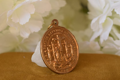 Antique Religious Medal Bronze Pius IX Martyrs of Japan 1862 Canonization Pendant Catholic Vatican 19th Century