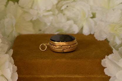 Antique 19th Century Black Onyx Locket – Gilt Brass Oval Photo Locket – Victorian Keepsake Pendant