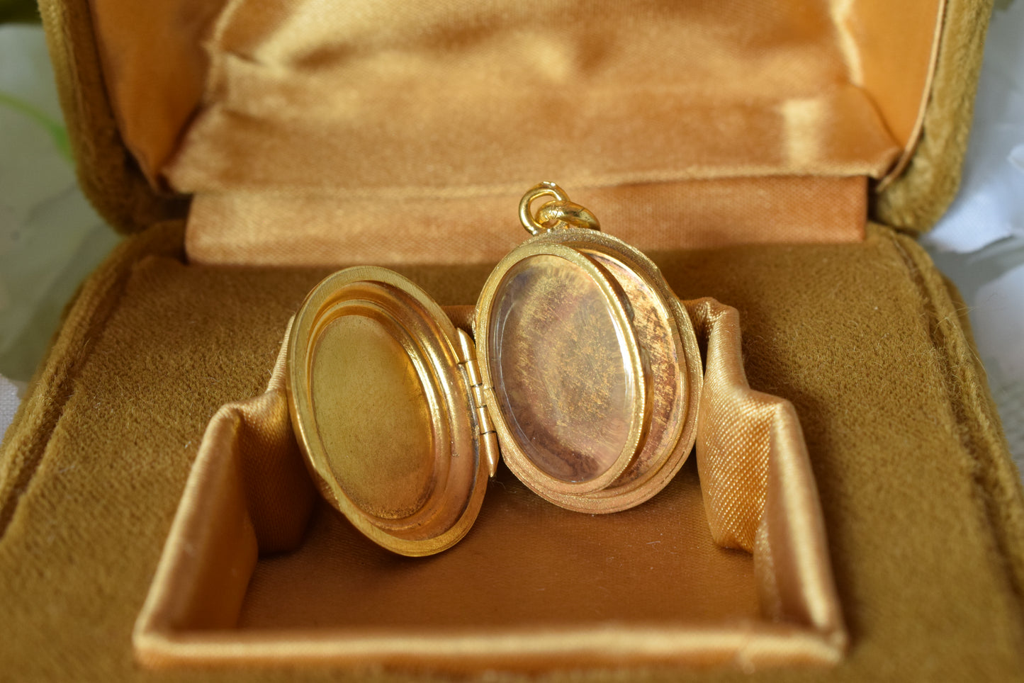 Antique Victorian Oval Locket, 24k Gold Plated, Engraved Cross Pendant, Photo Locket with Removable Glass, 1880s Keepsake