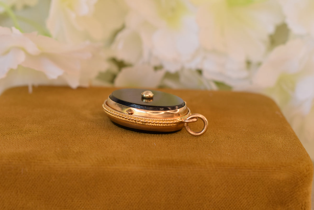 Antique 19th Century Black Onyx Pearl Locket – Gold Plated Brass Photo Locket – Victorian Keepsake Pendant