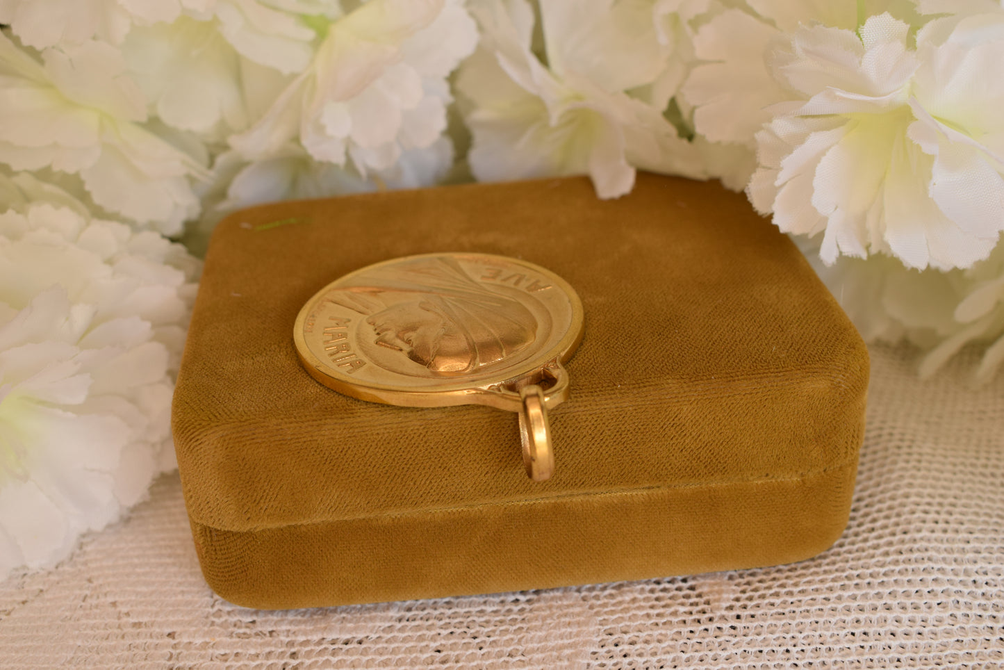 Antique Gold-Plated Ave Maria Medal – Virgin Mary Pendant, French Religious Medallion Signed L. Lasserre Augis – Vintage Catholic Jewelry