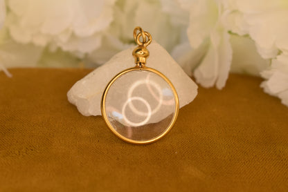 Antique Photo Locket c.1900 Gold Plated Metal – Very Domed Glass Pendant – Victorian Edwardian Keepsake Locket