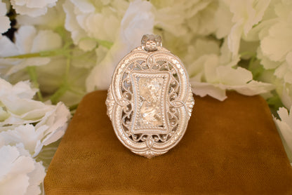 Cherub Angel Oval Medallion Pendant, Silver-Plated Metal, Openwork Filigree Baroque Renaissance Revival Style, Vintage Jewelry