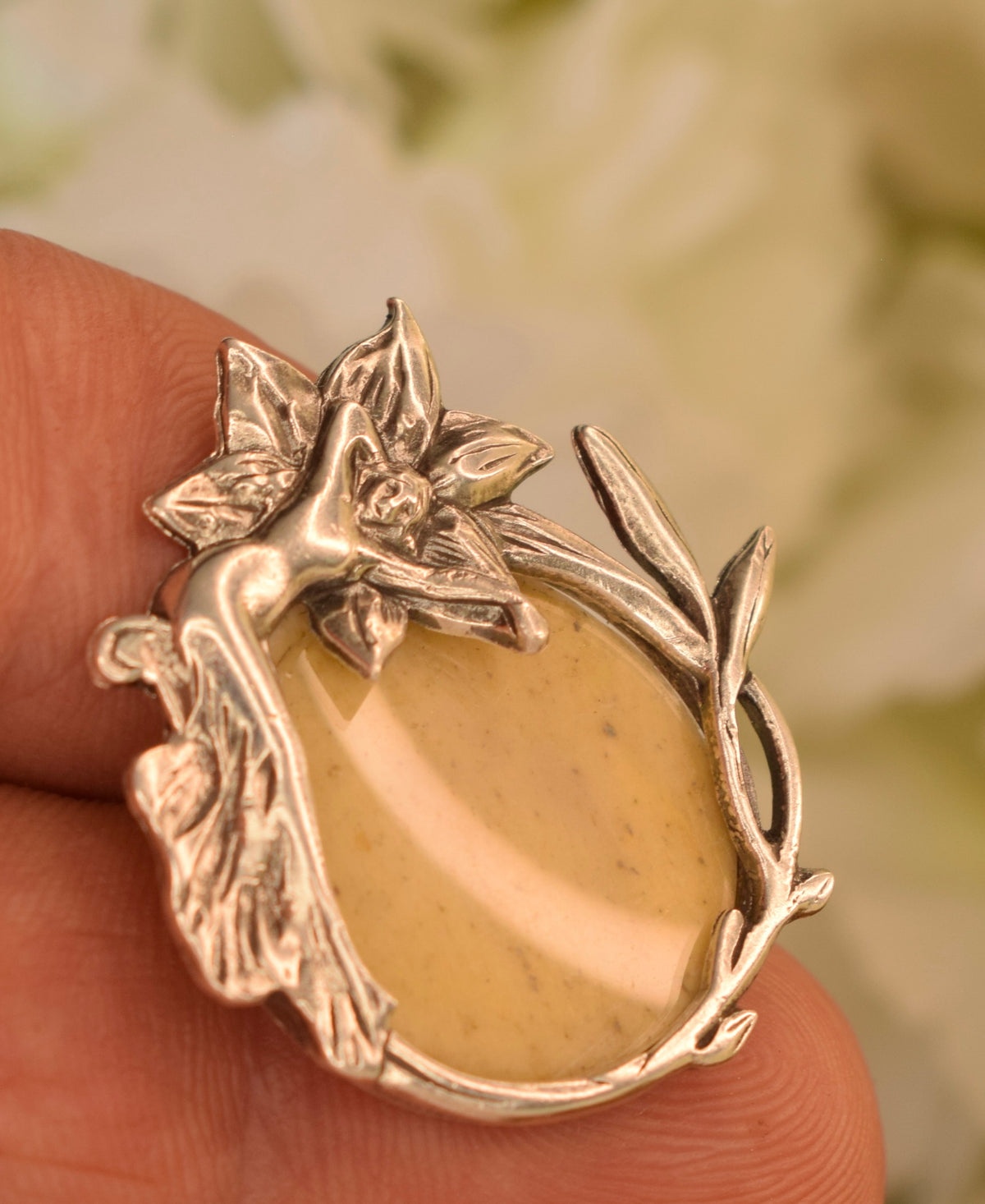 Antique Art Nouveau Sterling Silver 925 Photo Locket Pendant, Floral Design, Glass and Bone Back, C.1900
