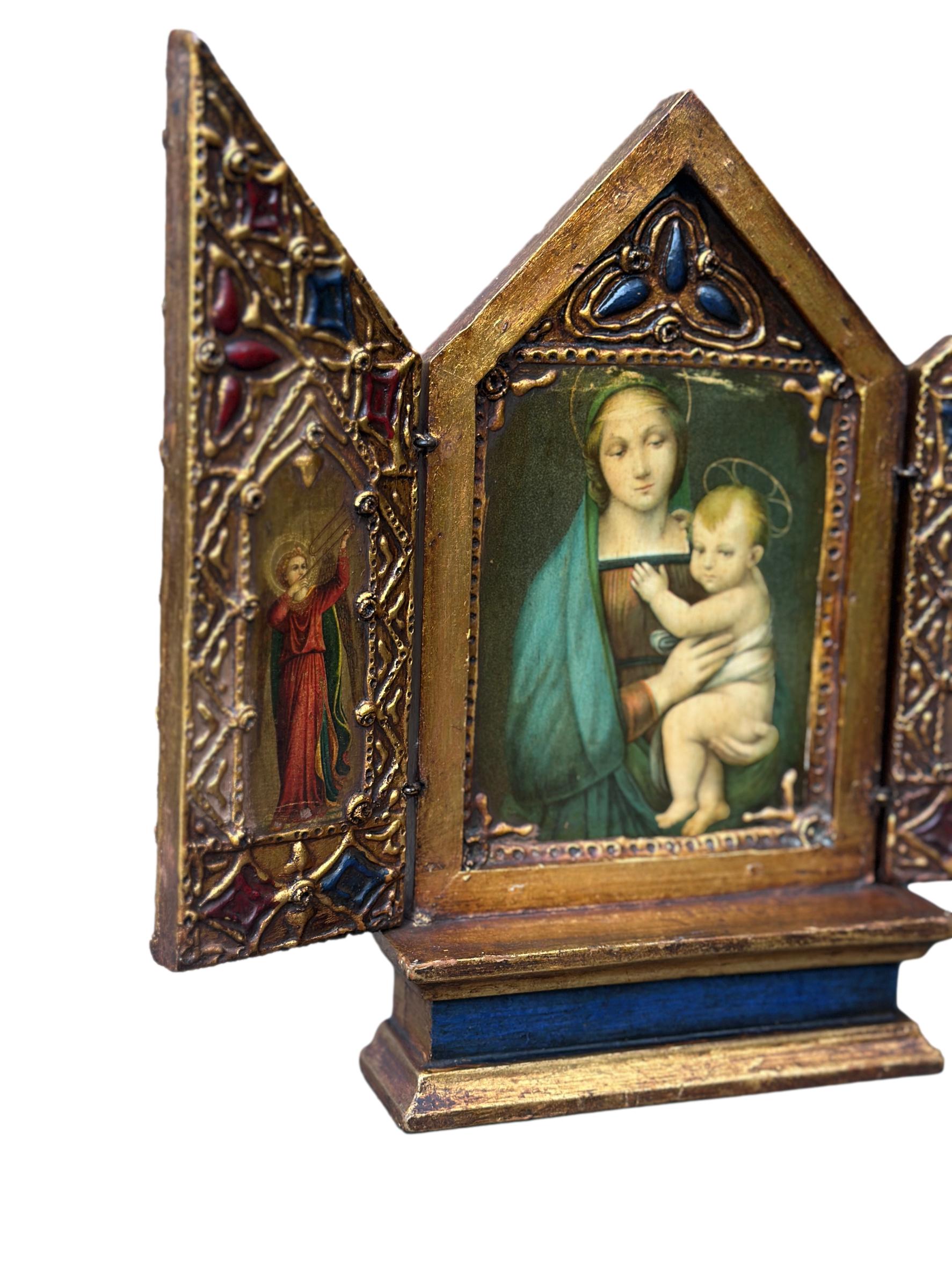  Antique 1930s Italian religious triptych – Virgin and Child in gilded wood, Florentine sacred art for Christian home decor