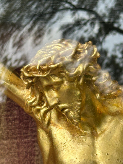 Exceptional Napoleon III Oval Religious Frame – Gold Leaf Christ & Original Domed Glass (c. 1880)