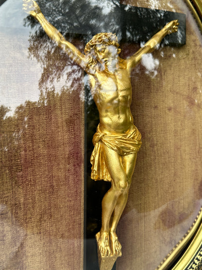 Exceptional Napoleon III Oval Religious Frame – Gold Leaf Christ & Original Domed Glass (c. 1880)