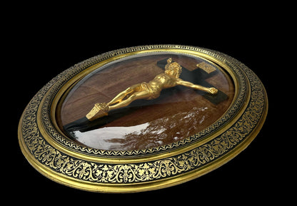 Exceptional Napoleon III Oval Religious Frame – Gold Leaf Christ & Original Domed Glass (c. 1880)
