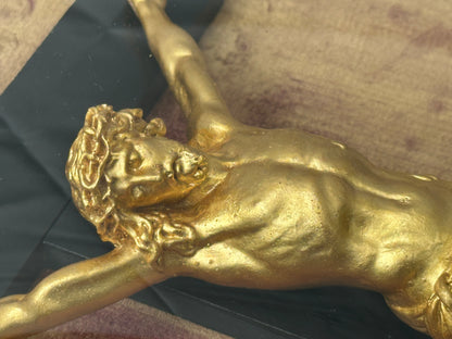 Exceptional Napoleon III Oval Religious Frame – Gold Leaf Christ & Original Domed Glass (c. 1880)
