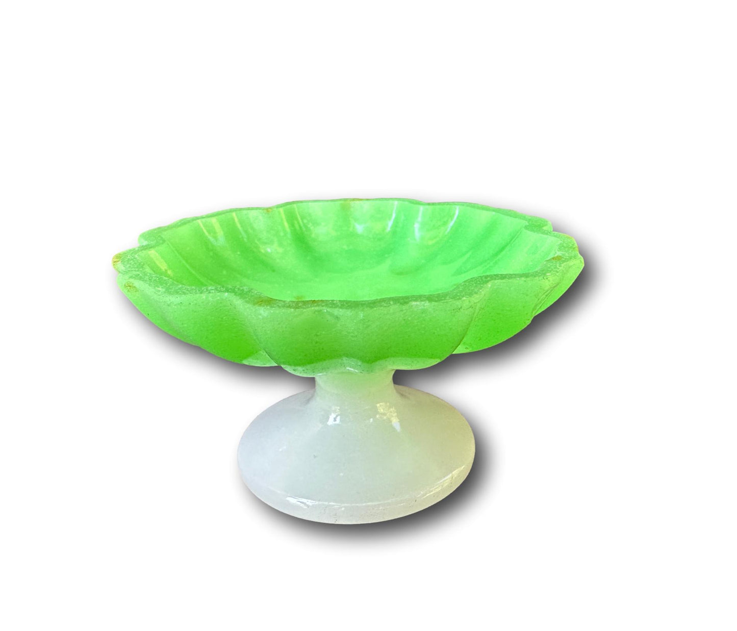 Green and White Opaline Jewelery Ring Dish Cup