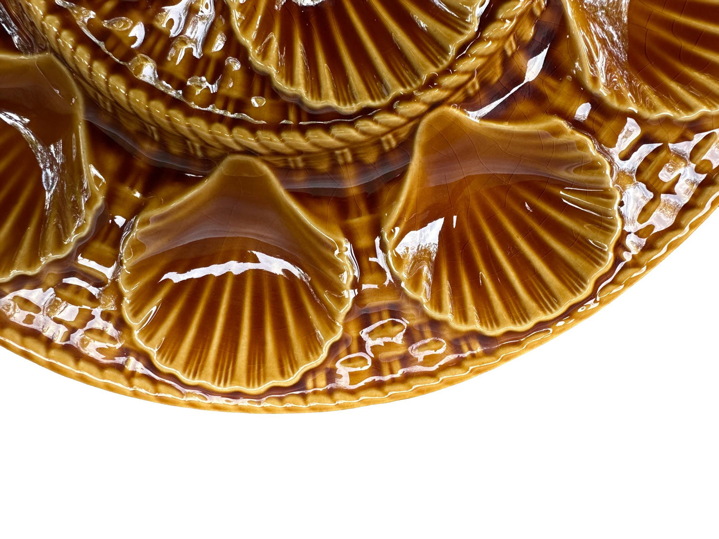 Longchamp Majolica Scalloped Oyster Platter