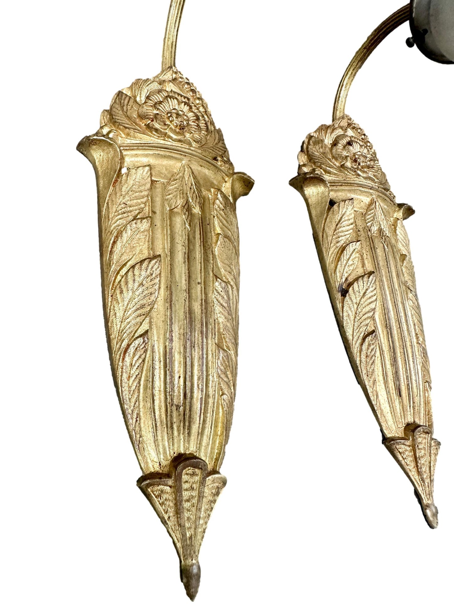 Pair of 1920s Noverdy French Art Deco Wall Sconces, Gilded Bronze and Pâte de Verre Shades