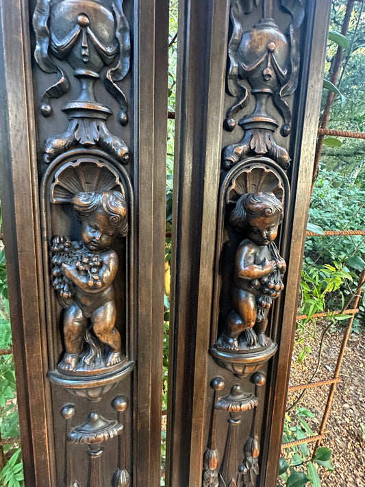 French Pair of Hand-Carved Renaissance Style Wooden Columns, Architectural Salvage, Neo-Renaissance Furniture 1940s