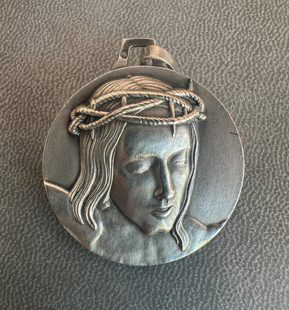 Rare Solid Silver Christ Medal – Minerva Hallmark, Cunfraterna di Santa Croce Bastia