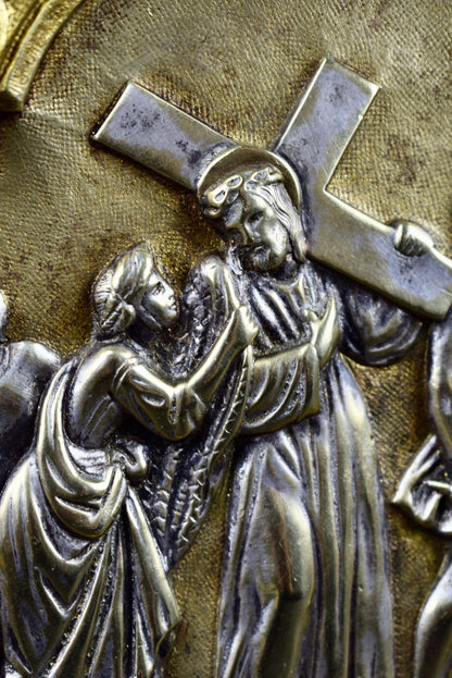 Antique French bronze religious plaque – Jesus meets Saint Veronica, 19th-century Station of the Cross in silver and gilt patina
